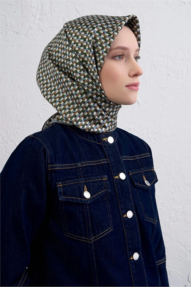 Geometrik Desenli İpek Twill Eşarp 9417D - 2