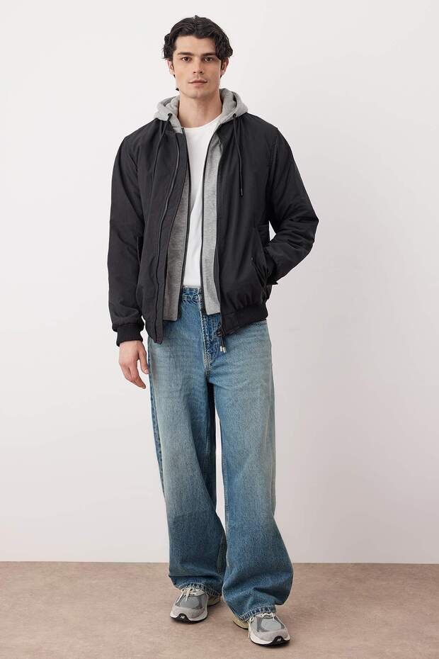 Siyah Regular Fit Örme Kapüşonlu Unisex Kışlık Mont TMNAW26MO00015 - 1