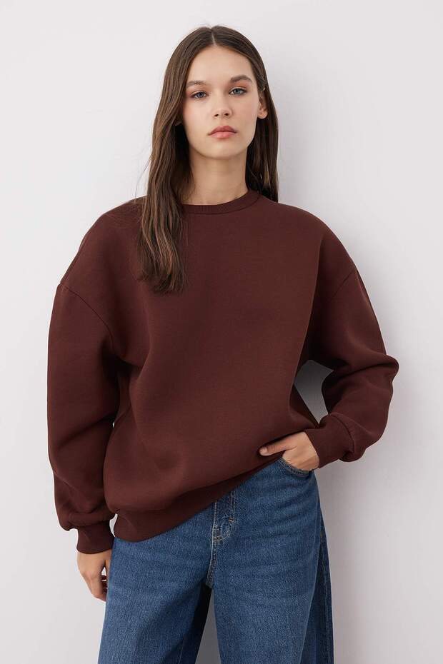 Koyu Kahverengi Oversize/Rahat Kesim Bisiklet Yaka Kalın/İçi polarlı Örme Sweatshirt TWOAW24SW00102 - 1