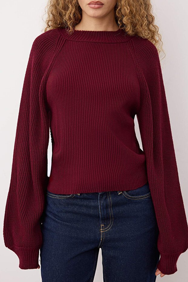 Mürdüm Sırt Cut Out/Pencere Detaylı Triko Kazak TWOAW26KZ00021 - 3