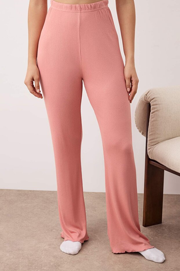 Gül Kurusu Dantel ve Gül Aksesuar Detaylı Fitilli Örme Pijama Takımı THMAW26PT00135 - 3
