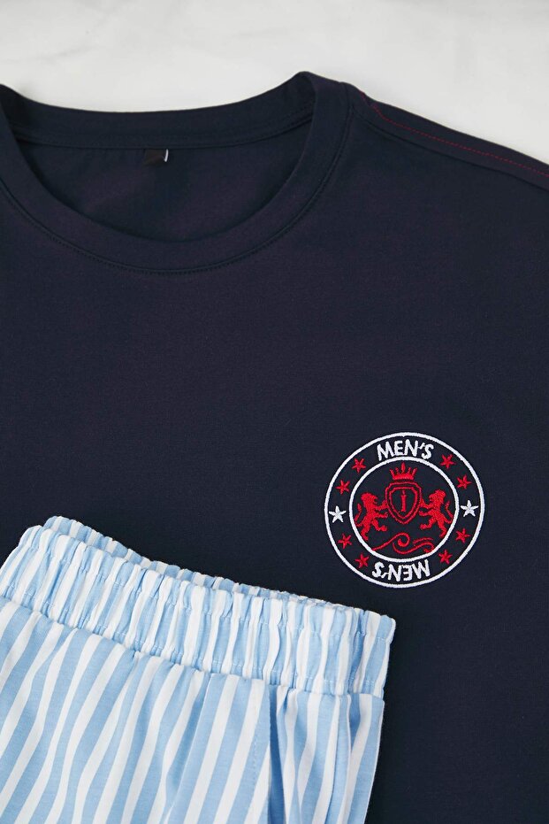 Lacivert Regular Kesim Nakışlı Altı Çizgili Örme Pijama Takımı TMNAW26PT00056 - 3