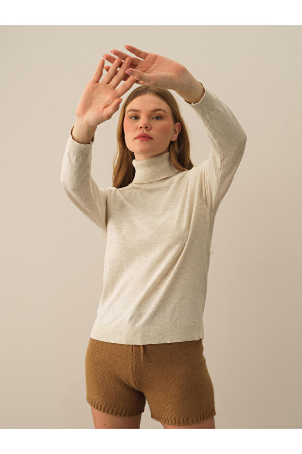 Kadın Ekru Regular Fit Basic Kazak - 1