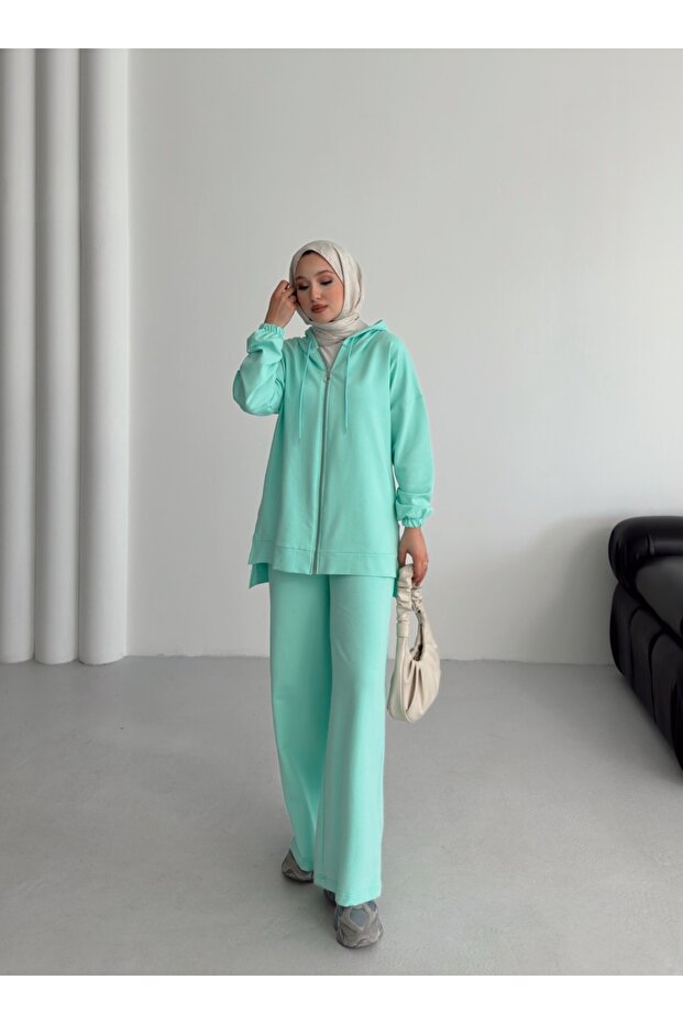 Women's Green 100% Cotton Hooded Top and Bottom Set | Oversize Comfortable Fit | Suitable for 4 Seasons