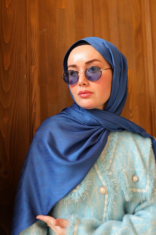Deluxe Shawl 40004-24