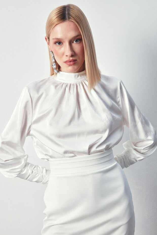 Chain Patterned Satin Blouse - Ecru - 3