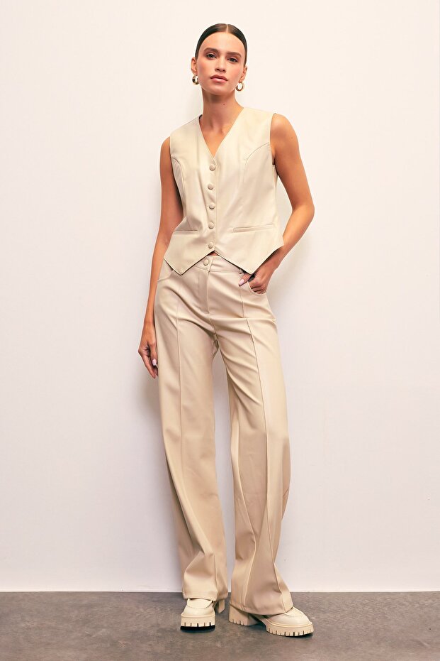 Ribbed Detailed Leather Trousers - Stone