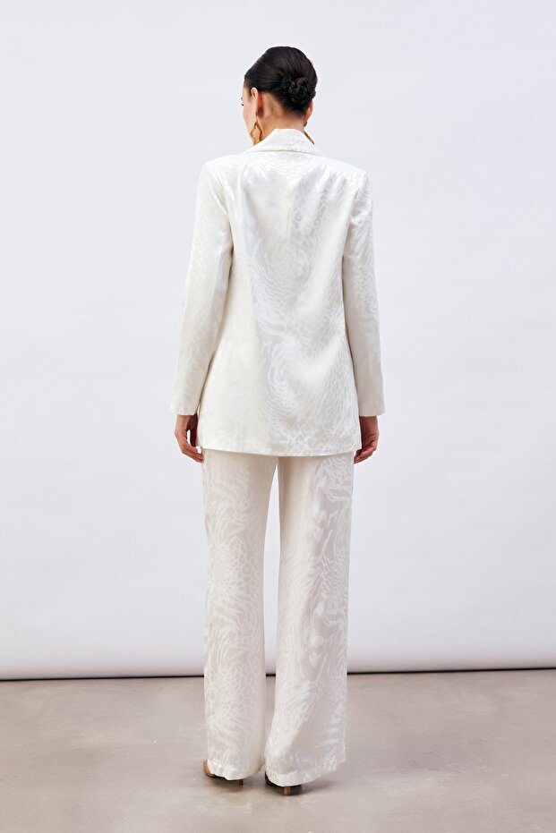 سترة من الساتان المنقوش - إكرو - 8