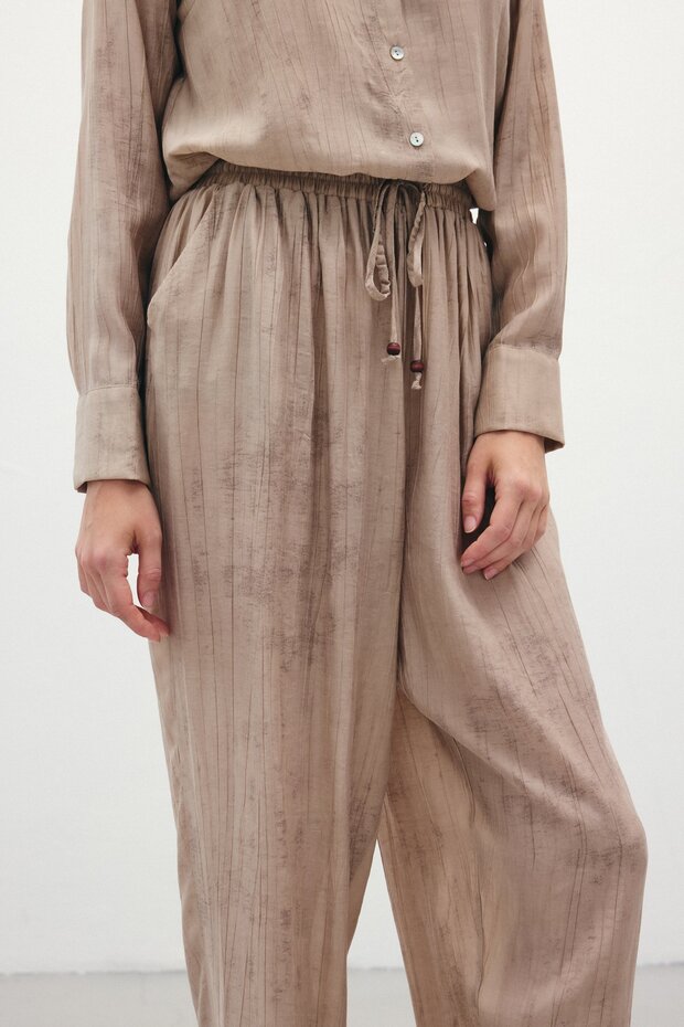 بنطلون منقوش غارق - بيج - 5