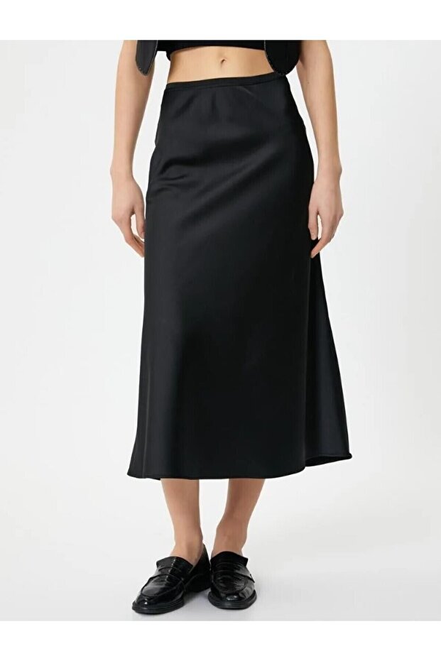 Women's Satin Surface Tok Fabric Midi Length Skirt
