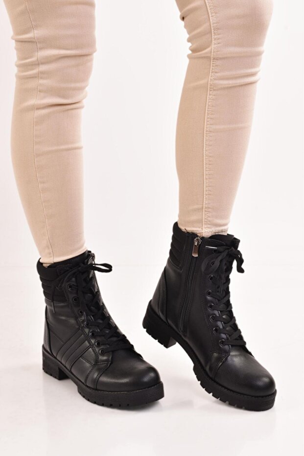 Siyah Kadın Postal Bot - 3