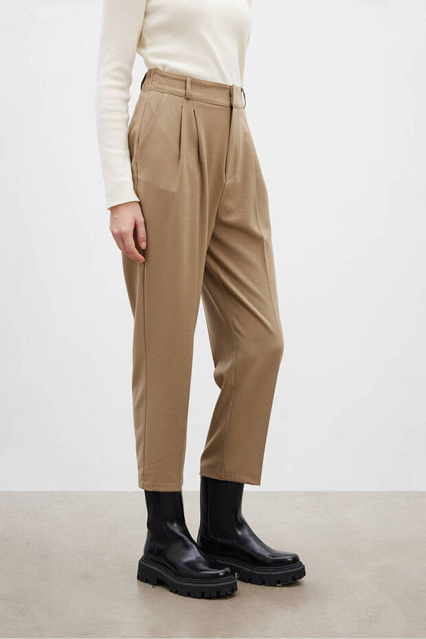 KUM ÜTÜ İZLİ PANTOLON - 7