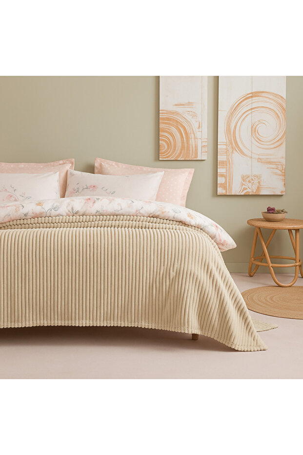 Holly Wellsoft Double Blanket - Champagne King Size (200X230) Dowry Set Sleeping Set