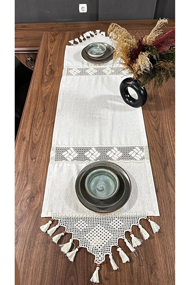 100% Cotton Intermediate Square Detail Linen Runner 50X150