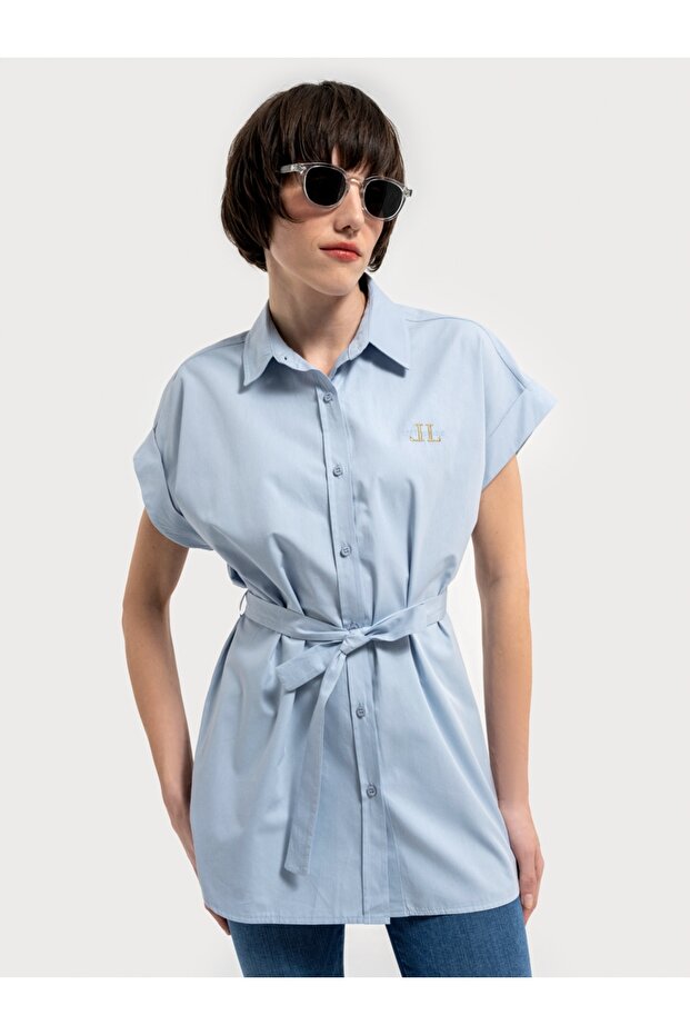 Loose Fit Women's Shirt Short Sleeve