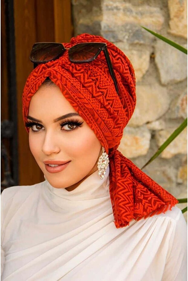 Taba Dantel Tokalı Bone - 3