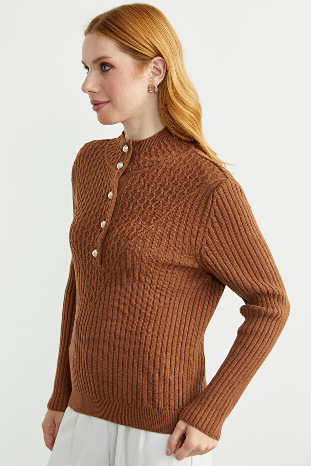 Önü Düğmeli Dik Yaka Triko Kazak - Taba - 6