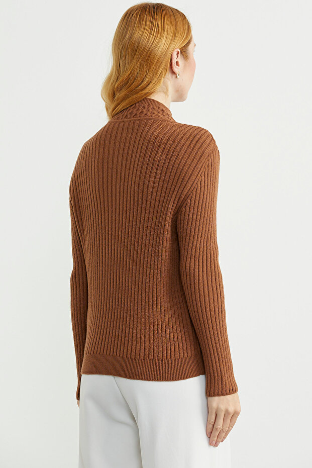 Önü Düğmeli Dik Yaka Triko Kazak - Taba - 7