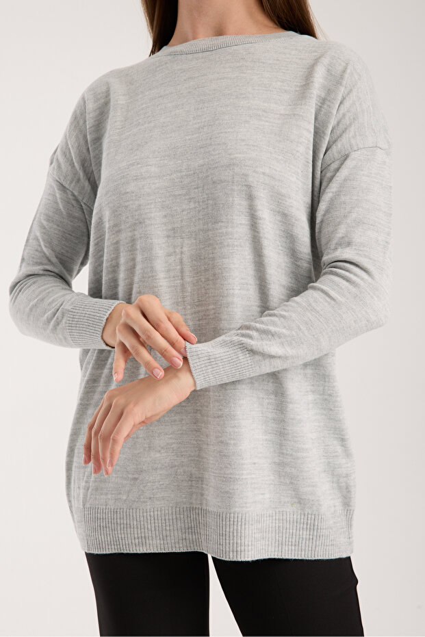 سترة أساسية برقبة دائرية رفيعة - 7