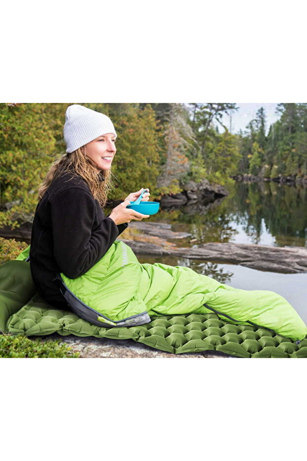 Inflatable mattress with built-in pump for one person, tourist, self-inflating. - 4