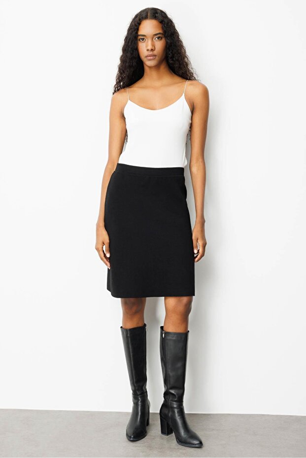 Kadın Triko Düz Basic Etek Siyah - 1