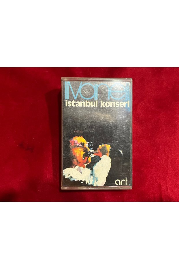 Zülfü Li̇vaneli̇ Istanbul Concert Cassette