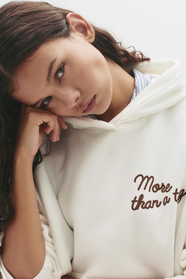 Yazılı kapüşonlu sweatshirt - 4