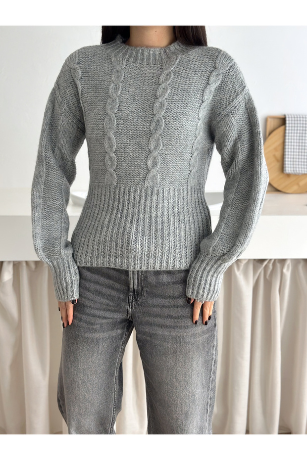Soft Textured Knit Pattern Crew Neck Sweater - 4