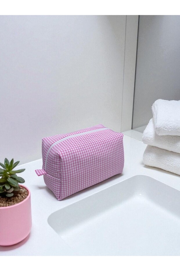 حقيبة مكياج منقوشة باللون الوردي - حجم كبير - 1