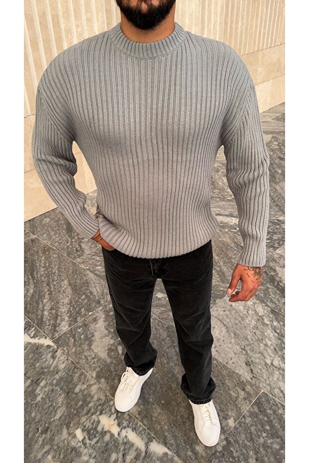 Oversize Knitted Sweater - 2