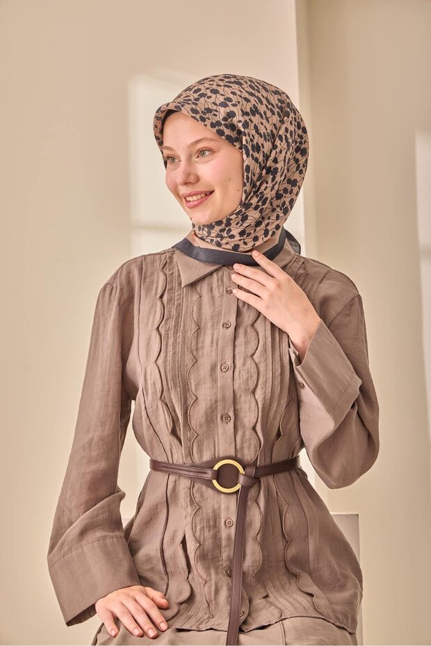 Eșarfă Aura cu model Neşe - 2