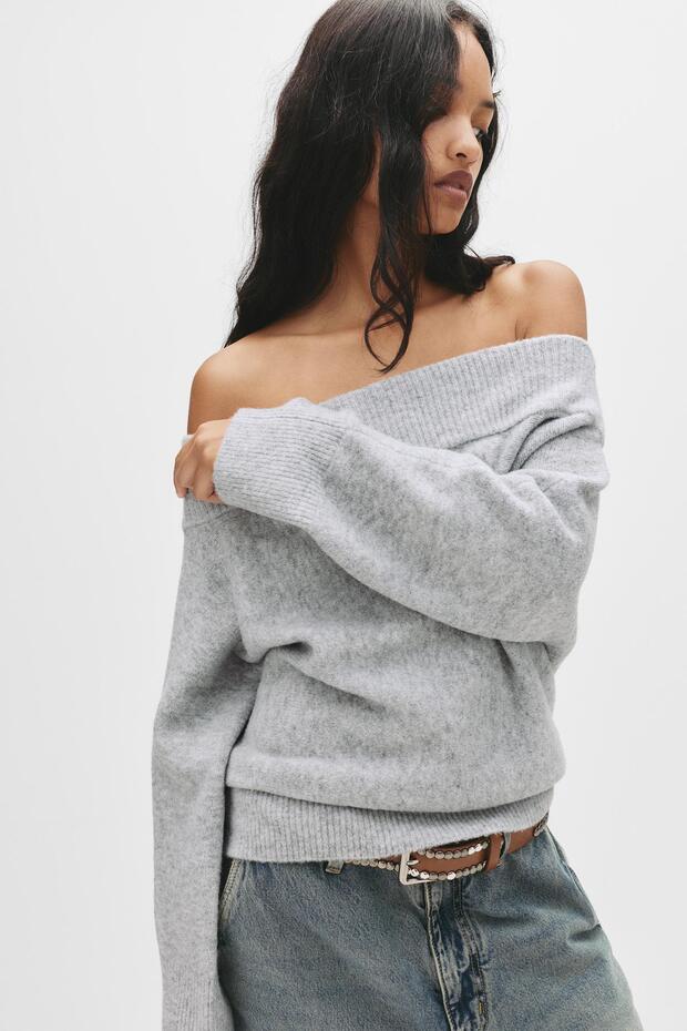 Asymmetric soft knit sweater - 5