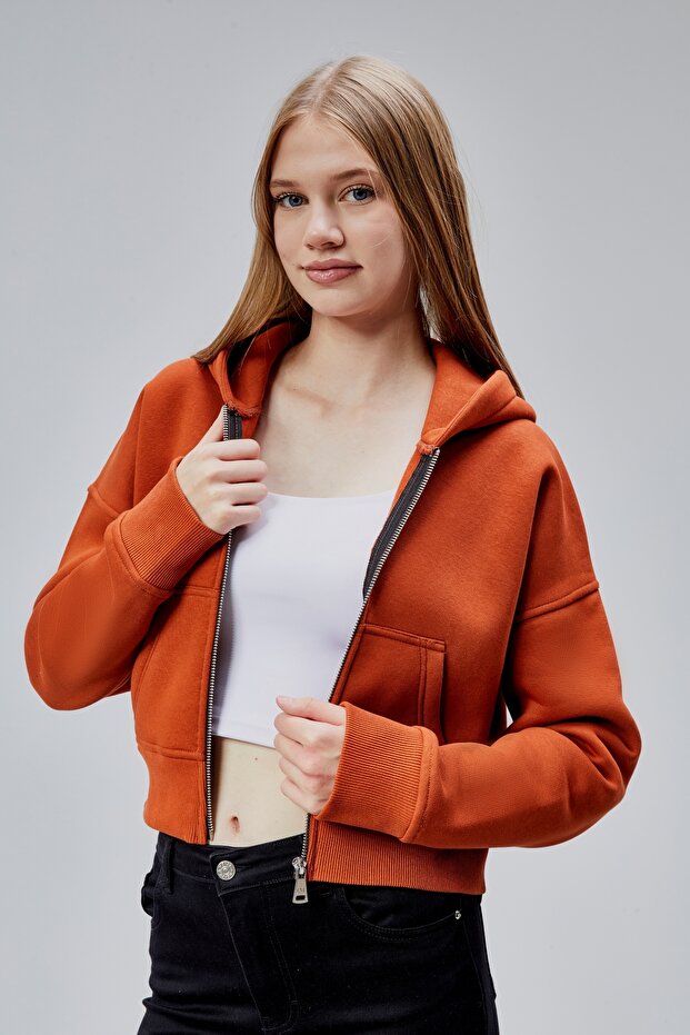 Kadın Kapşonlu Turuncu Basic Crop Sweatshirt - 5