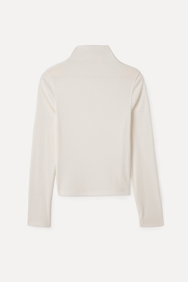 DİK YAKA FITTED BLUZ - 2