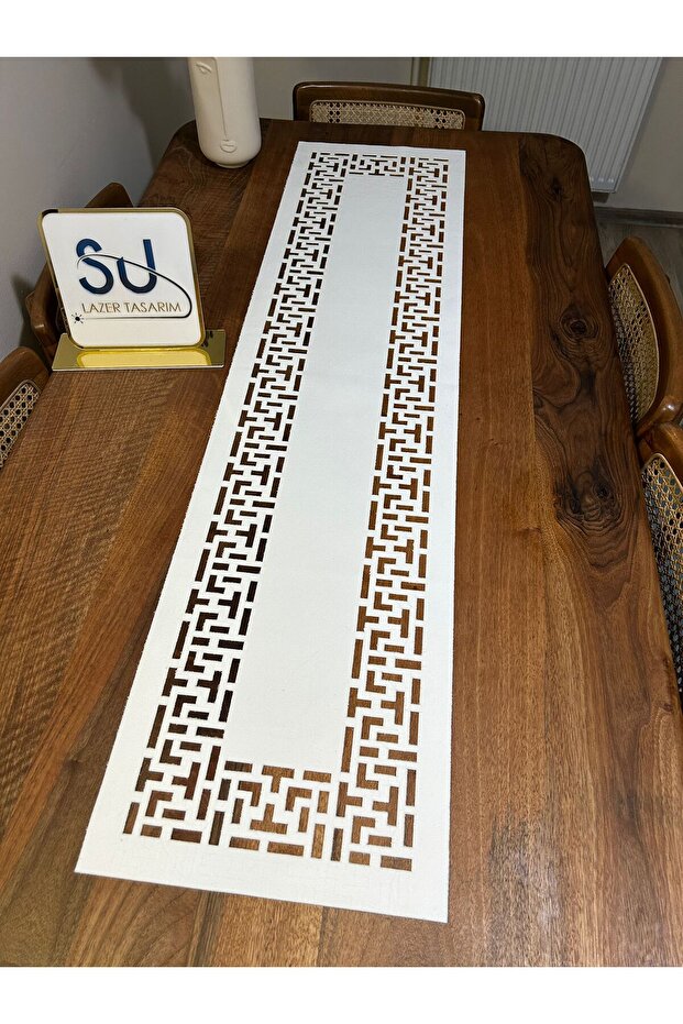 Dolce 2 Patterned White Table Runner Bembeyaz - 2