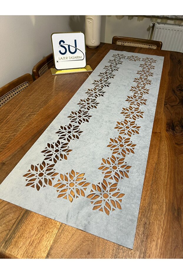 Rectangular Floral Reversible Tablecloth, Runner - 1