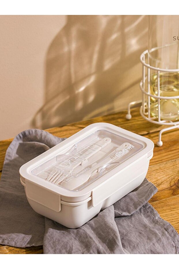 Food Storage Container with Locking Lid and Fork and Spoon (W5) - 1