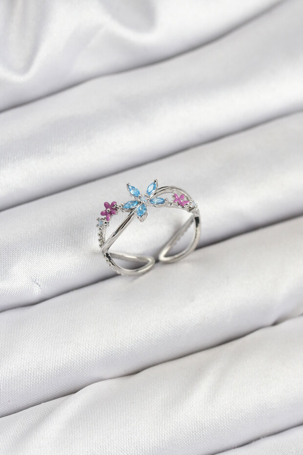 Brass Zircon Stone Blue Flower Women's Ring (Silver Color)