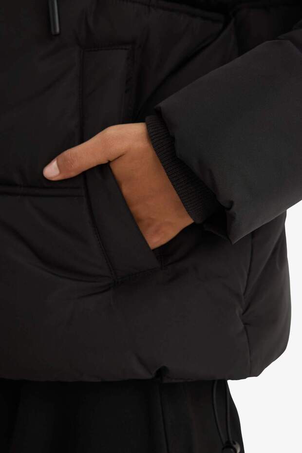 Regular Fit Kapüşonlu Fermuarlı Şişme Mont F1944AX25WN - 5