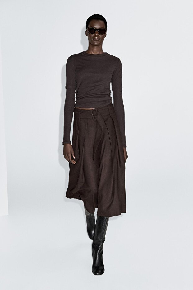 Kemerli şort etek - 2