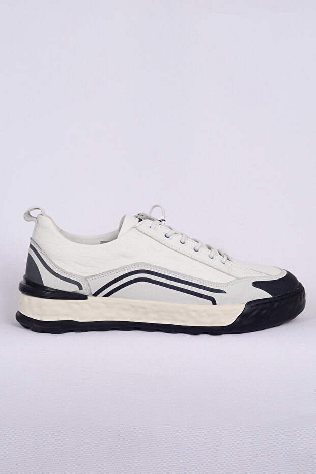 10227 White Men's Lace-Up Comfortable Sole Sports Shoes