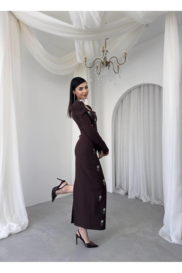 Pera Taş Detaylı Elbise - 2