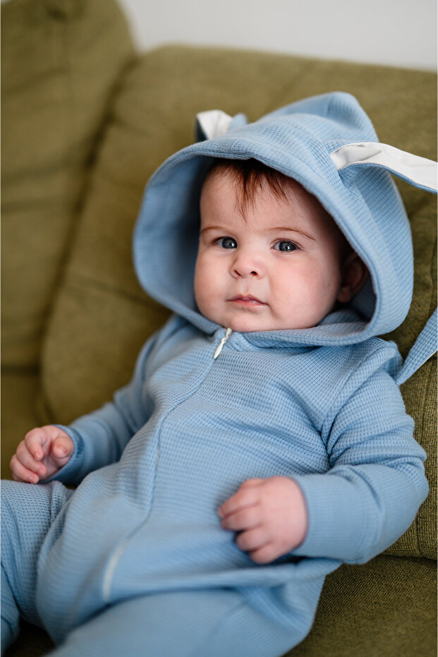 Jumpsuit with ears - 4