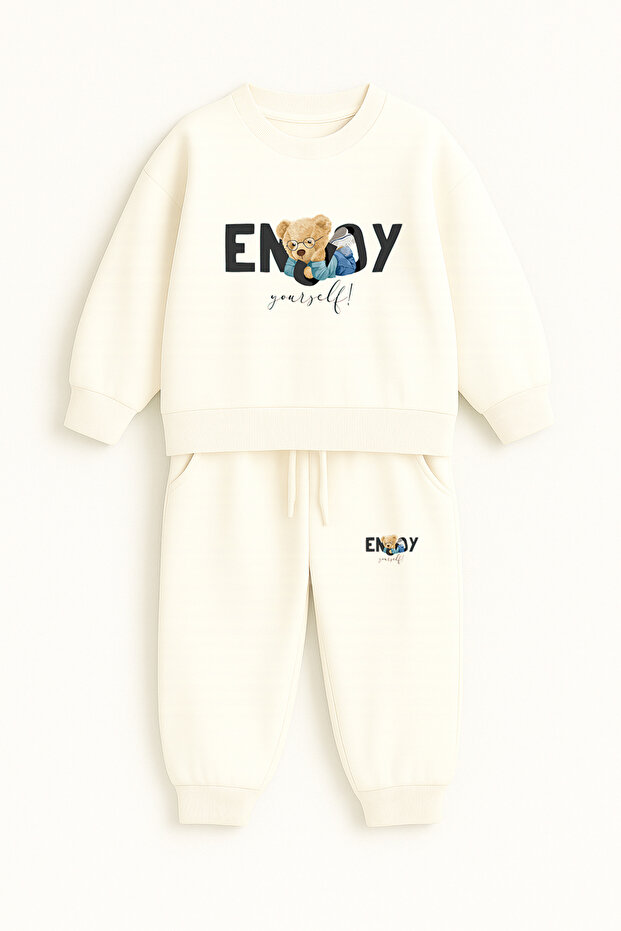 استمتع بطقم الأطفال المميز المضغوط من Enjoy Bear مع جيوب ورباط