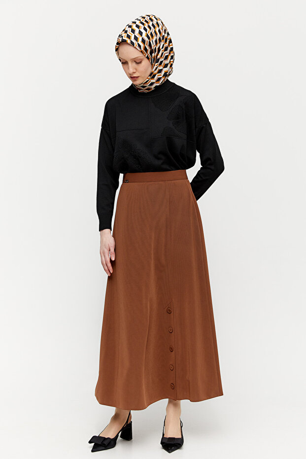Süs Düğmeli Evaze Etek - 2
