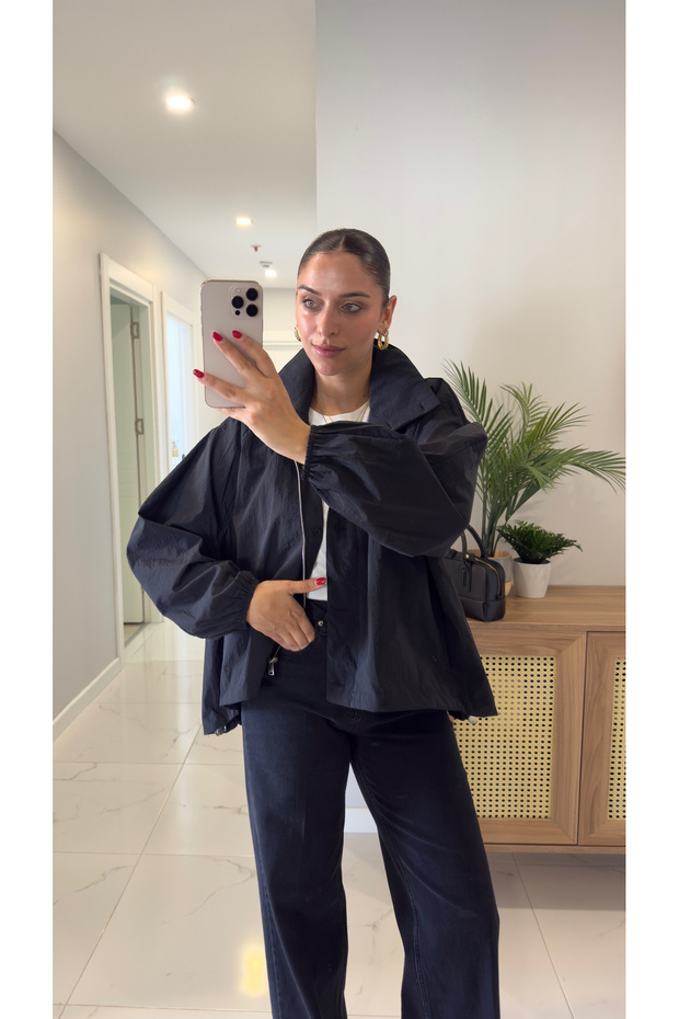 سترة ميلينا السوداء المظلة - 4