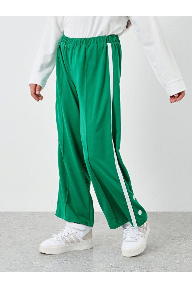 طقم بلوزة بياقة سادة وبنطال رياضي للمراهقين - 5