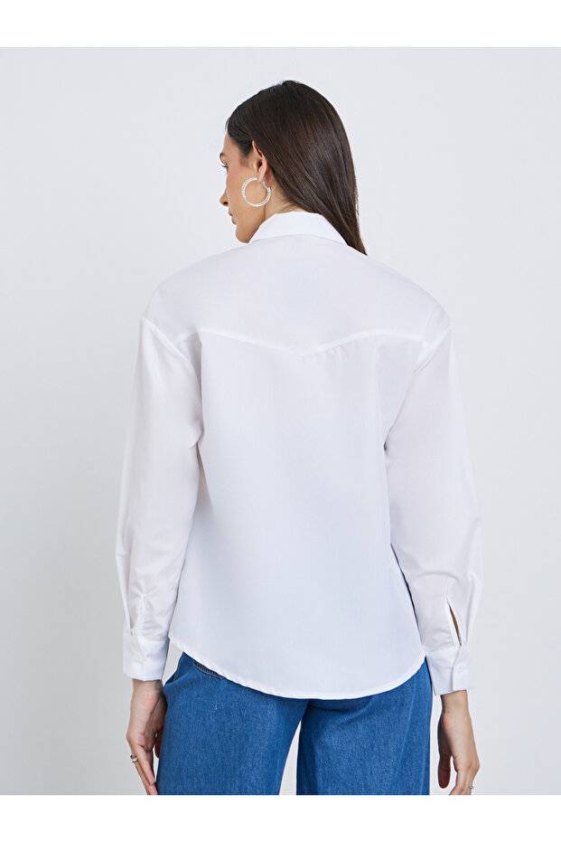 قميص سادة بأزرار وياقة واسعة - 5