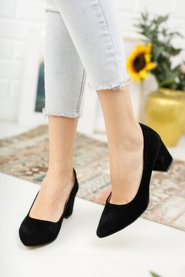 Women's Black Suede Short Thick Heeled Shoes