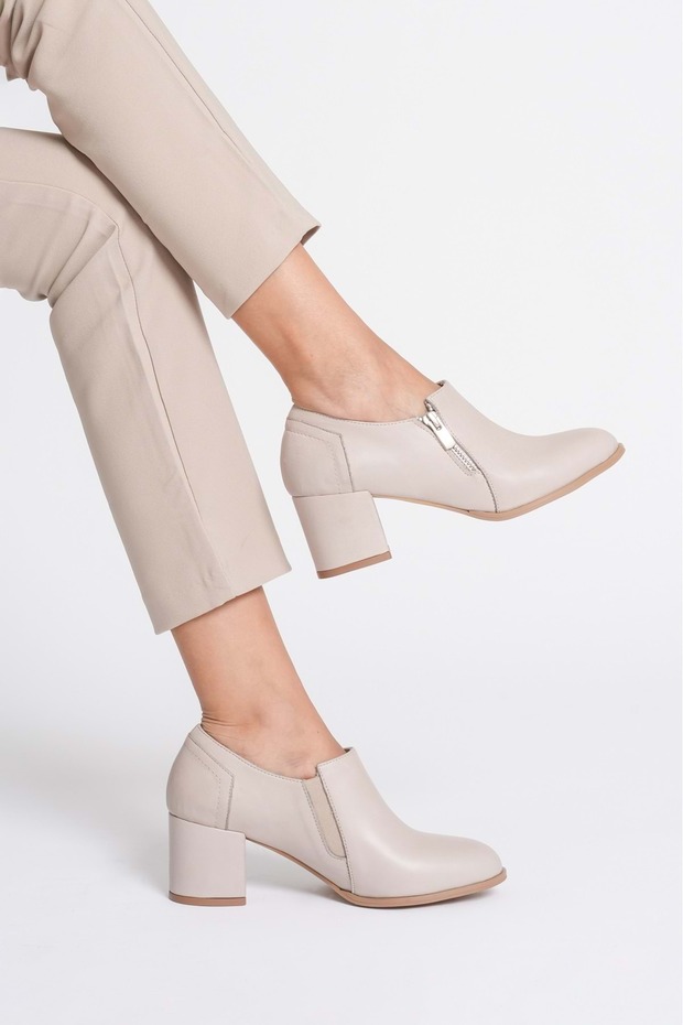 Women's Genuine Leather Zipper Detailed Stylish Heeled Shoes - Silvergrey